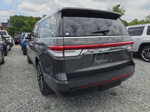 Used 2024 Lincoln Navigator L Black Label AWD/4WD image 6