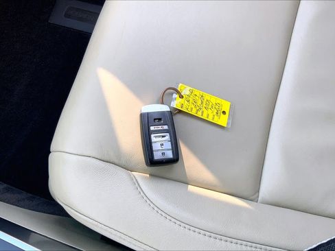 Used 2019 Acura MDX FWD image 15