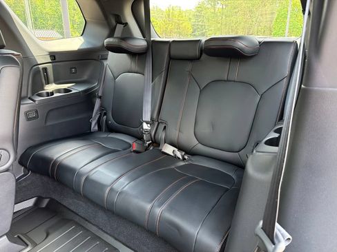 Certified 2025 Honda Pilot TrailSport image 23