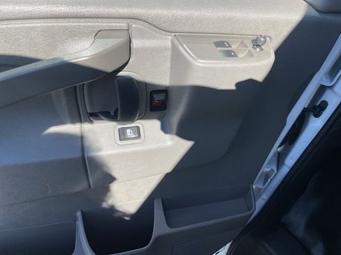 Used 2024 Chevrolet Express 2500 Work Van w/ Driver Convenience Package image 10