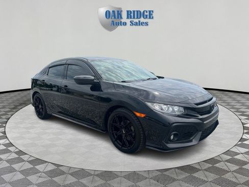 Used 2017 Honda Civic Sport image 3