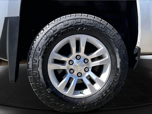 Used 2016 Chevrolet Silverado 1500 LT w/ All Star Edition AWD/4WD image 35
