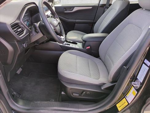 Used 2022 Ford Escape SE w/ Convenience Package image 16