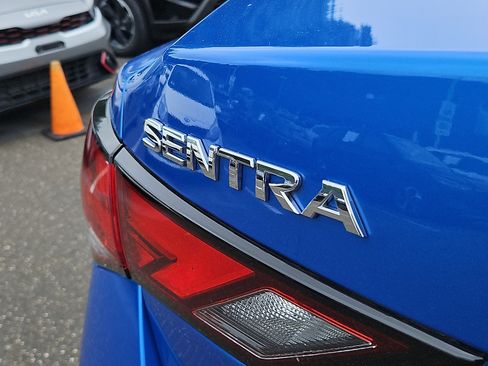 Certified 2023 Nissan Sentra SV FWD image 29