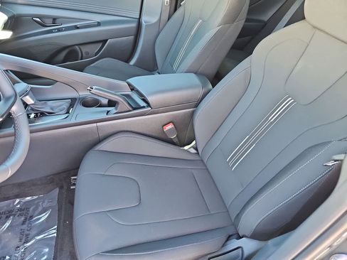 New 2026 Hyundai Elantra Sport FWD image 15