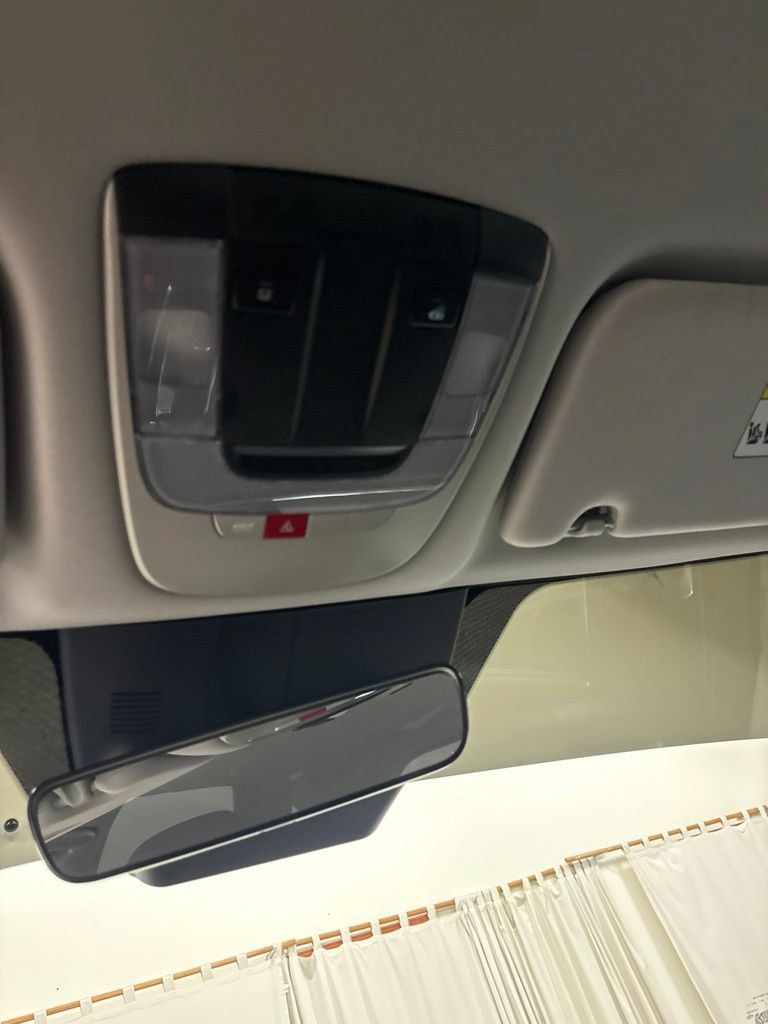 Used 2026 Kia Sorento S FWD image 14