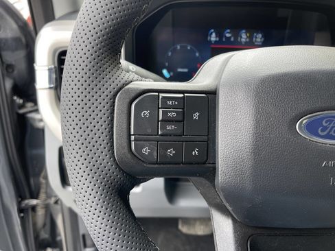 Used 2023 Ford F350 XLT w/ XLT Premium Package AWD/4WD image 21