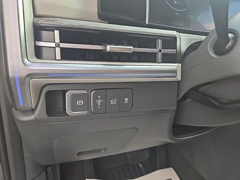Used 2025 Hyundai Santa Fe Calligraphy image 17