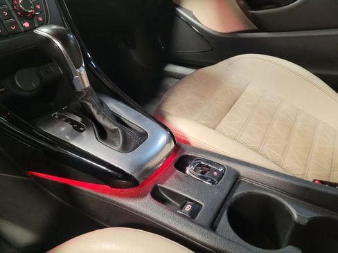 Used 2017 Buick Cascada Premium FWD image 26