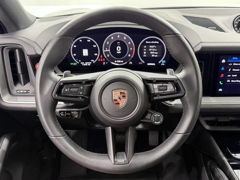 Certified 2026 Porsche Cayenne Coupe AWD/4WD image 45