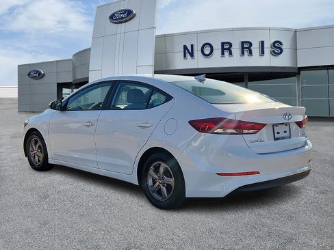 Used 2018 Hyundai Elantra ECO image 3