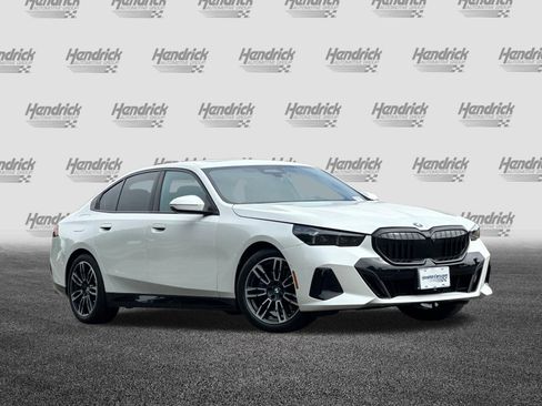 Certified 2024 BMW 530i w/ M Sport Package RWD image 2