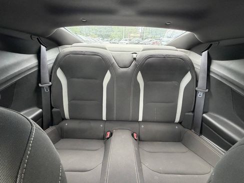 Used 2016 Chevrolet Camaro LT RWD image 24