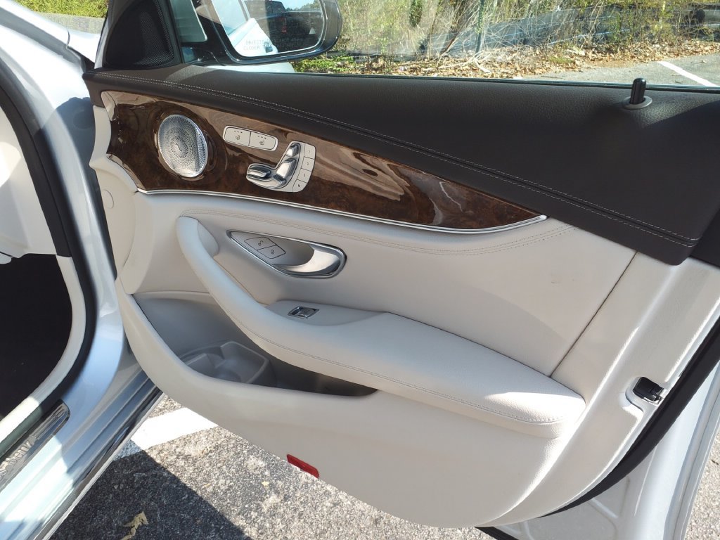 Certified 2020 Mercedes-Benz E 350 4MATIC Sedan image 11