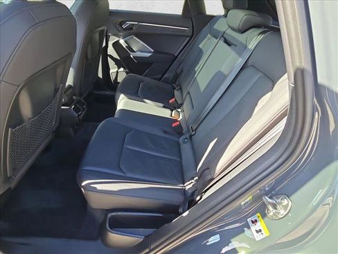 Used 2020 Audi Q3 2.0T Premium Plus w/ Premium Plus Package image 19