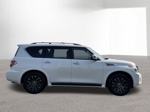 Used 2019 Nissan Armada Platinum w/ Interior Lighting Package AWD/4WD image 32