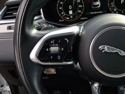 Used 2024 Jaguar F-PACE R-Dynamic S image 26