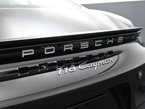 Used 2025 Porsche 718 Cayman image 14