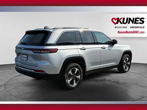 Used 2024 Jeep Grand Cherokee Limited 4xe AWD/4WD image 10