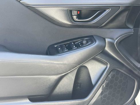 Used 2024 Subaru Outback AWD/4WD image 11