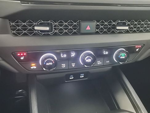 Certified 2023 Honda Accord EX image 30