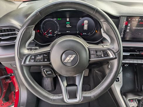 Used 2024 Dodge Hornet R/T Plus w/ Tech Pack Plus w/o Parking image 18