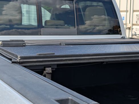 Used 2018 RAM 2500 Laramie image 15