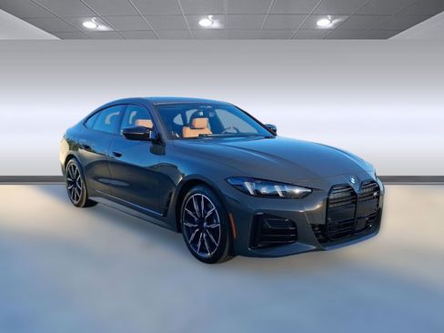 New 2026 BMW M440i w/ Premium Package image 7