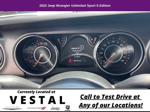 Used 2022 Jeep Wrangler Unlimited Sport AWD/4WD image 14