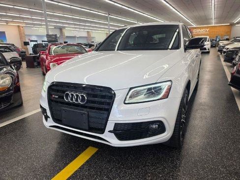 Used 2017 Audi SQ5 Premium Plus w/ Technology Package AWD/4WD image 1