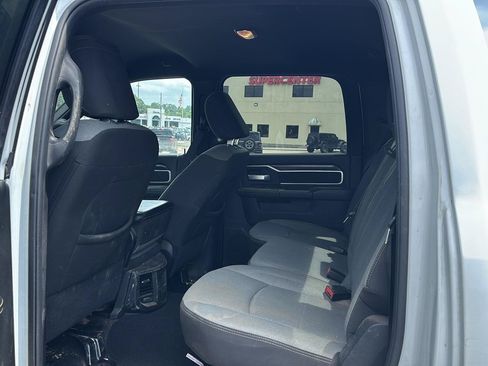 Used 2024 RAM 2500 Big Horn AWD/4WD image 9