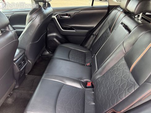 Used 2024 Toyota RAV4 Adventure image 14