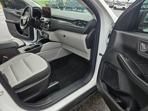Used 2023 Ford Escape Active AWD/4WD image 26