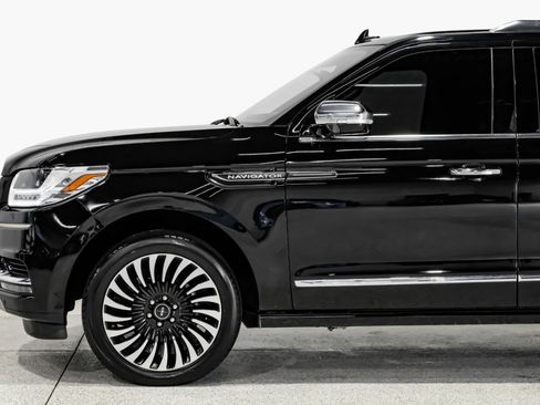 Used 2019 Lincoln Navigator L Black Label image 19