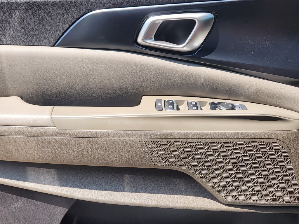 New 2026 Kia Carnival FWD image 21