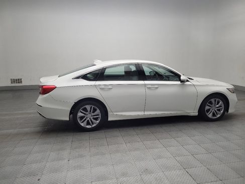 Used 2018 Honda Accord LX image 10