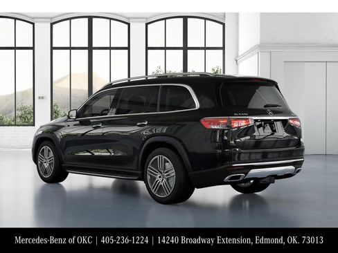 Used 2026 Mercedes-Benz GLS 450 GLS 450 image 29