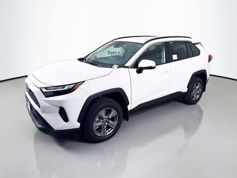 New 2025 Toyota RAV4 XLE image 3