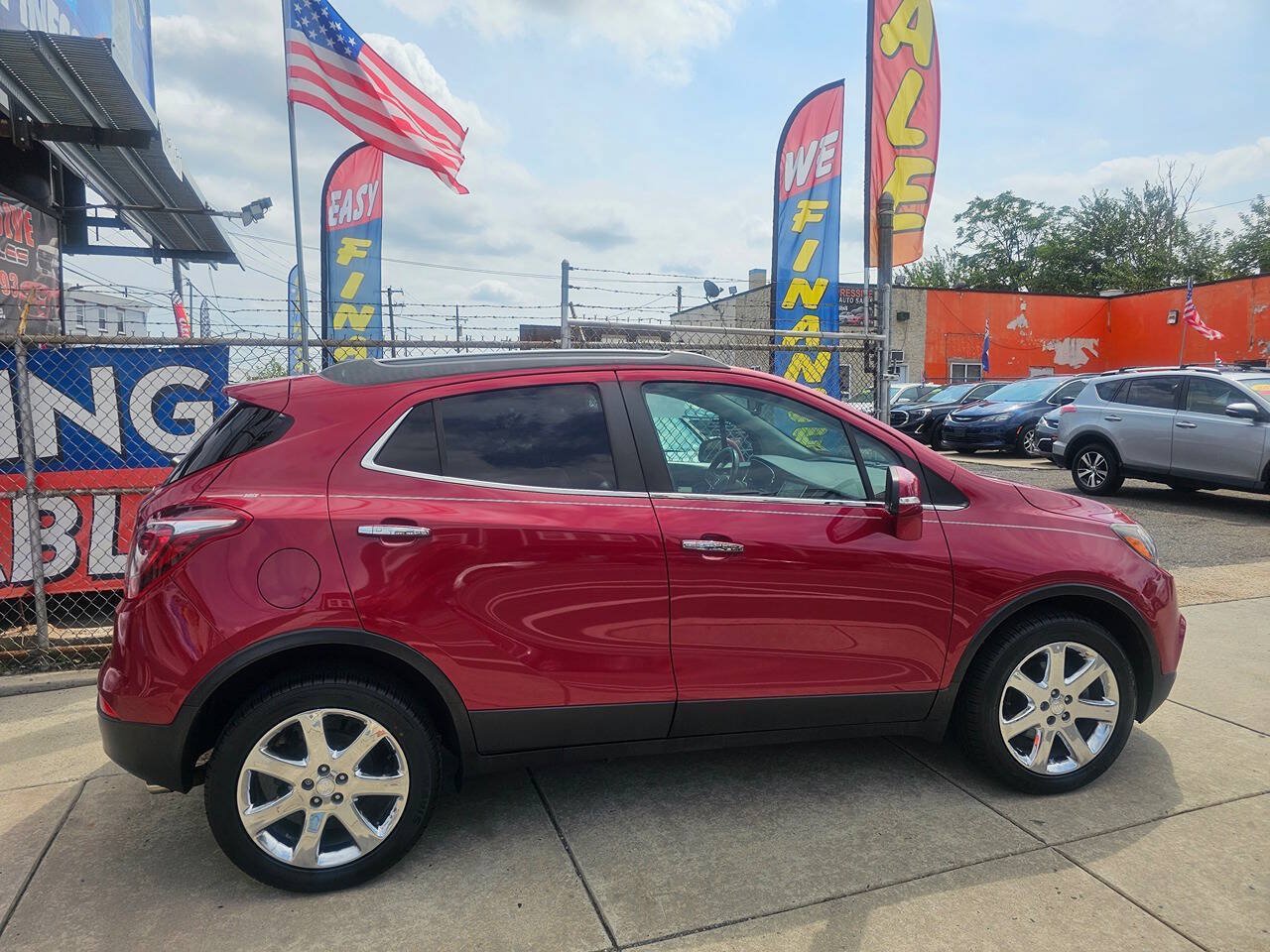 Used 2017 Buick Encore Essence w/ Experience Buick Package AWD/4WD image 3