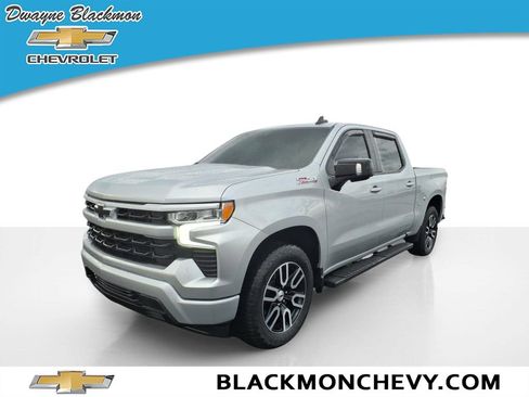 Used 2022 Chevrolet Silverado 1500 RST w/ Convenience Package II image 7