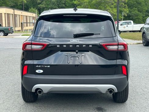 Used 2025 Ford Escape Active FWD image 8