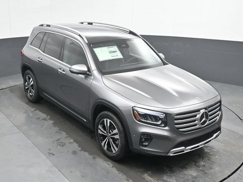 New 2026 Mercedes-Benz GLB 250 4MATIC image 28