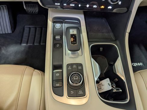 Used 2025 INFINITI QX60 Sensory image 26