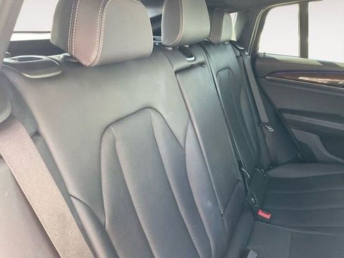 Used 2023 BMW X4 xDrive30i image 30