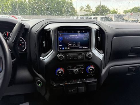 Used 2021 Chevrolet Silverado 1500 LT RWD image 24