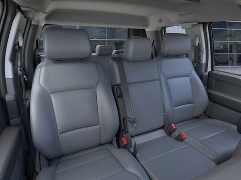 New 2026 Ford F250 XL w/ FX4 Off-Road Package image 10