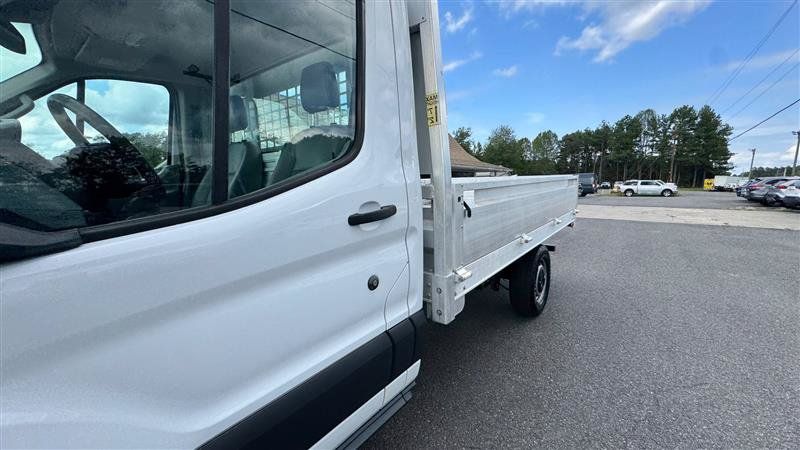 Used 2018 Ford Transit 250 138 RWD image 13