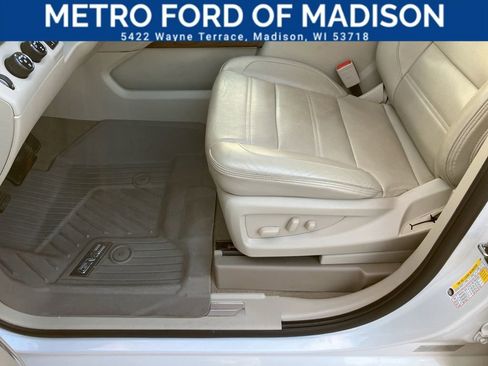 Used 2019 GMC Yukon Denali w/ Denali Ultimate Package image 15