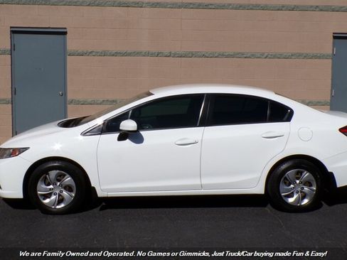 Used 2015 Honda Civic LX image 5