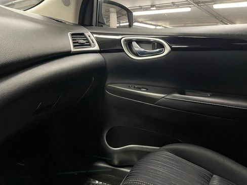 Used 2017 Nissan Sentra SV w/ Style Package image 27